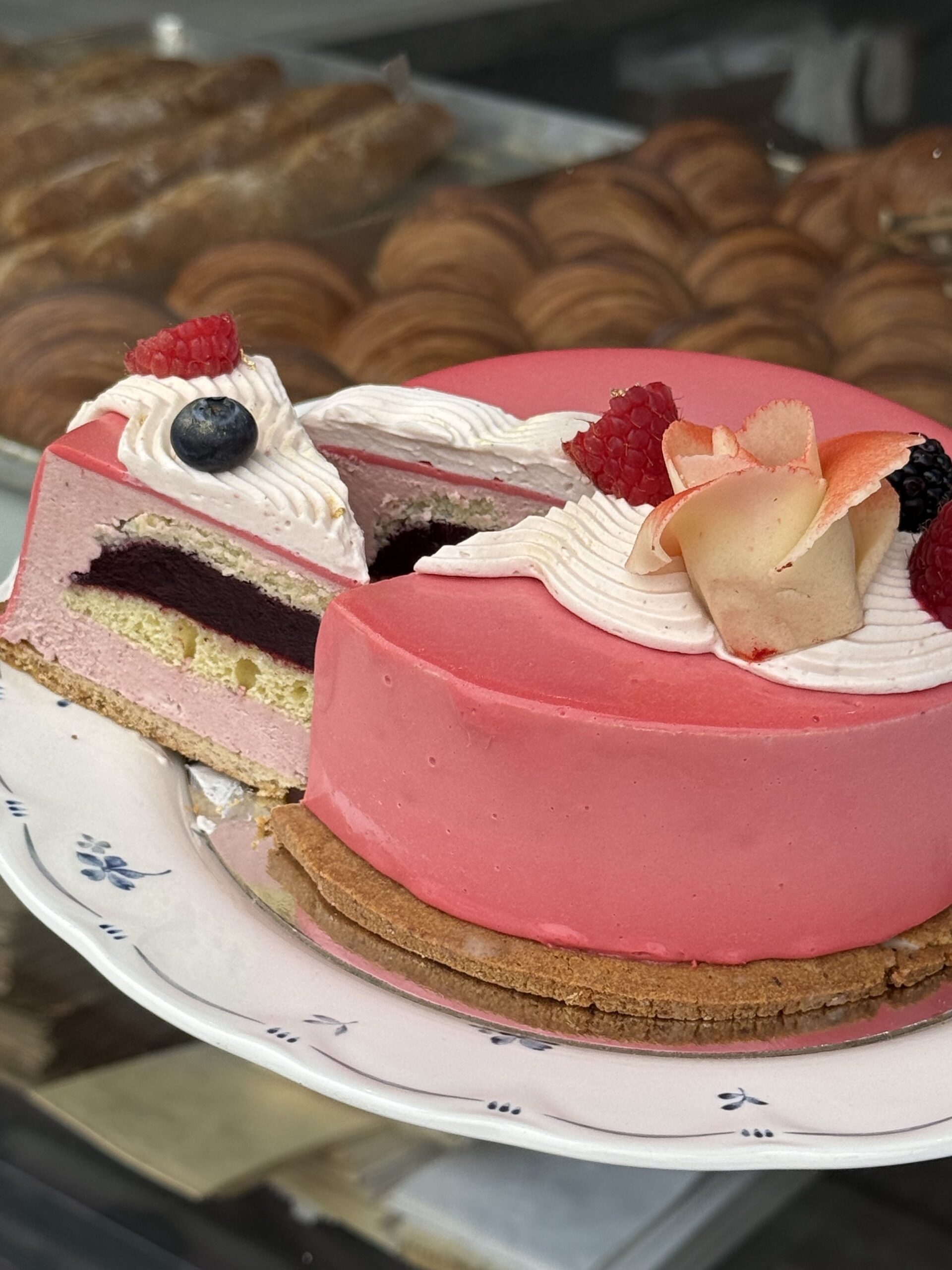 Mother's Day Cake - Image 2